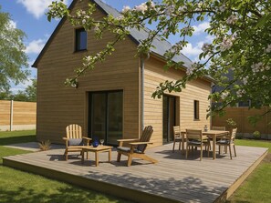 Outdoor dining - Charmantes Holzhaus in einer grünen Umgebung by Interhome (Portbail)