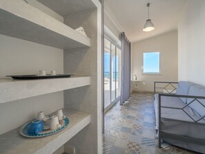 Interior - in Donnalucata mit Grill und Terrasse by Interhome (Scicli)
