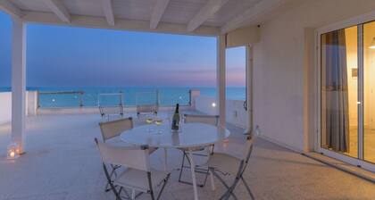 in Donnalucata mit Grill und Terrasse by Interhome