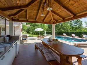 Outdoor dining - Villa Morena by Interhome (Jakovici)