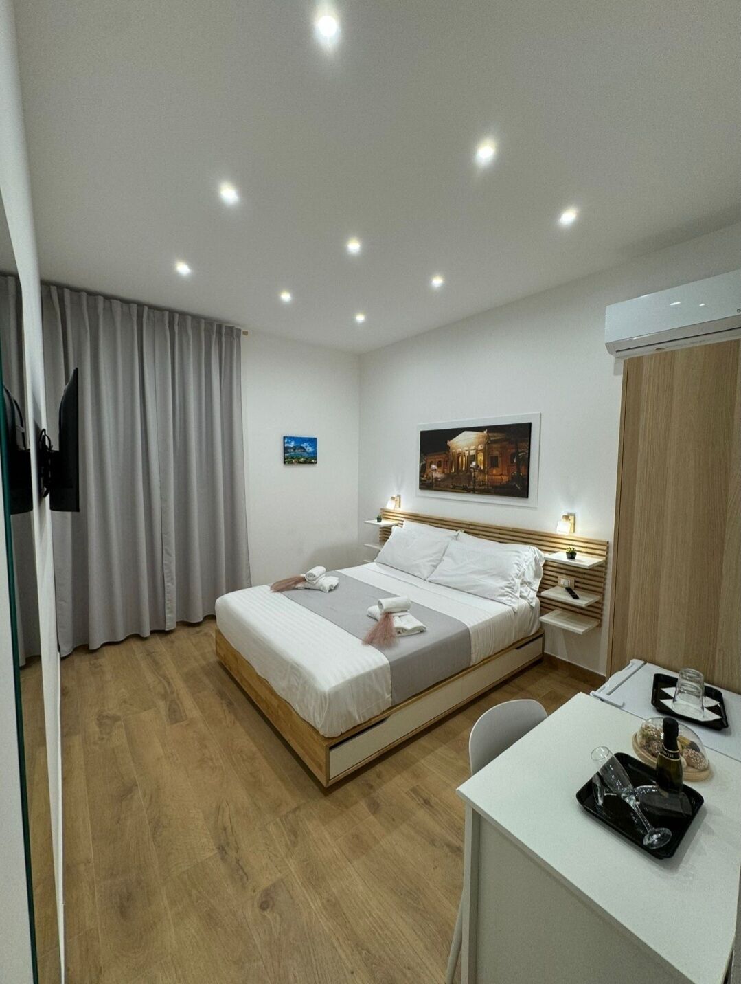 Comfort Room, Private Bathroom | Desk, blackout drapes, soundproofing, iron/ironing board