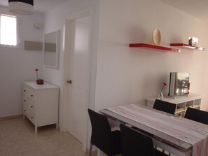 Dining - Strandnahe Ferienwohnung in Morro Jable by Interhome (Morro Jable)