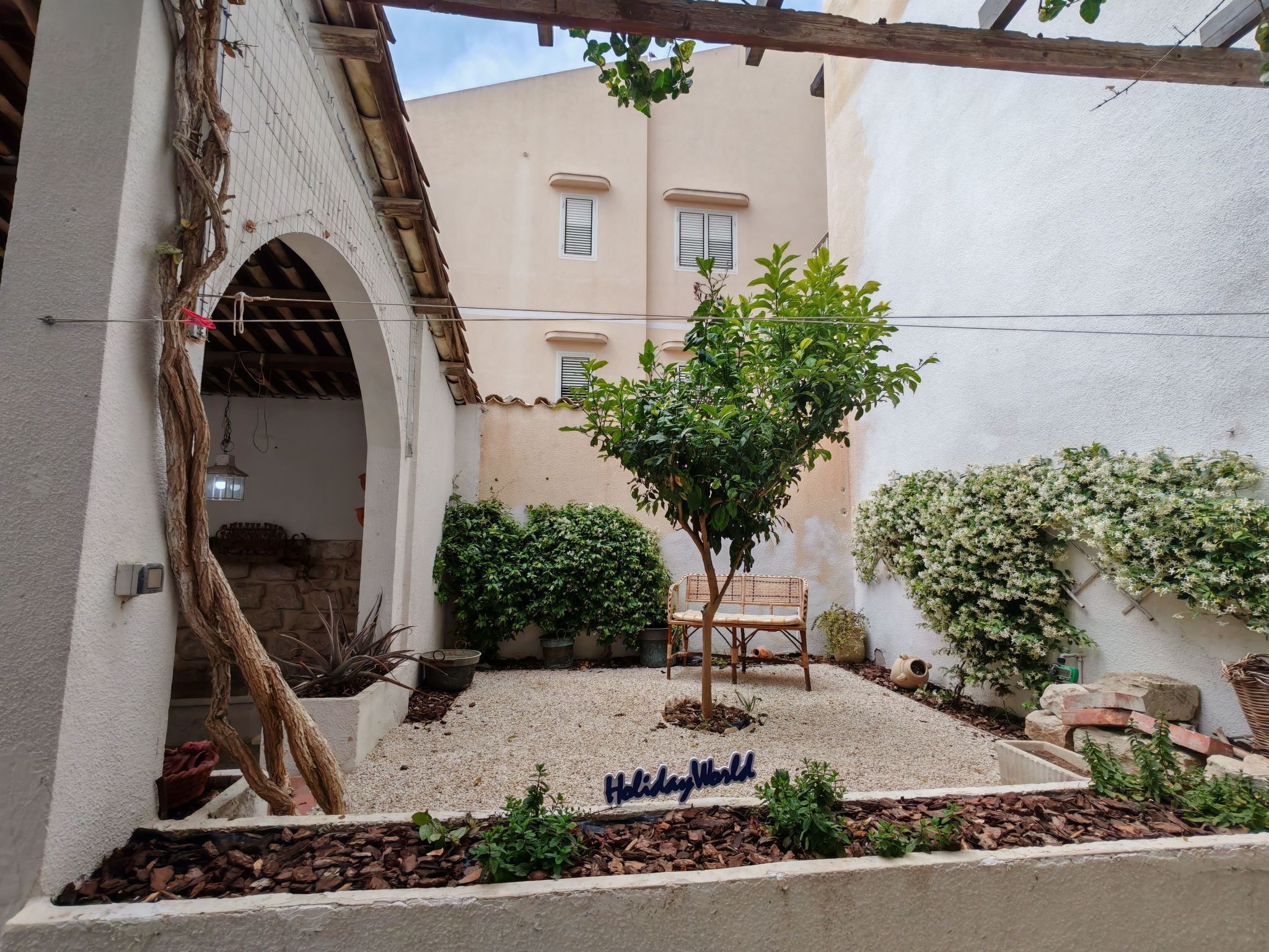 Terrain de l’hébergement 