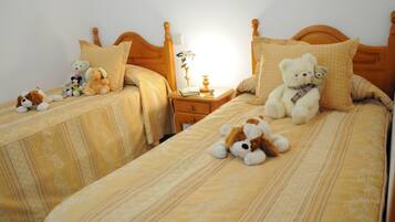 2 bedrooms, internet