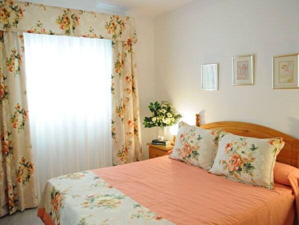 1 bedroom, Internet