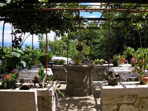 Outdoor dining - Vacation home  by Interhome (Opatija/Ičići)