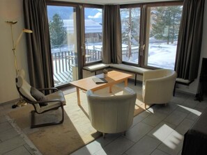 TV, fireplace - Arnica 2 La Punt by Interhome (La Punt-Chamues-ch)