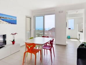 Dining - Appartamento vista mare con 2 camere da letto by Interhome (Cava d'Aliga)
