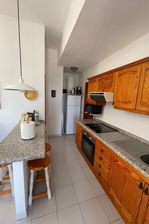 Fridge, microwave, oven, cookware/dishes/utensils - Prime Homes Tijoco Wohnung by Interhome (Playa San Juan)