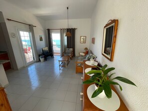 TV - Prime Homes Tijoco Wohnung by Interhome (Playa San Juan)