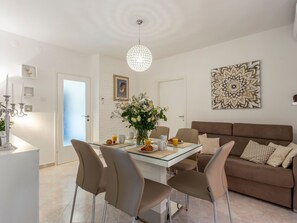Dining - Schöne Wohnung Funtana Nr.4 by Interhome (Poreč/Funtana)