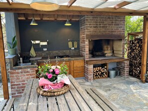 Outdoor dining - mit privatem Pool by Interhome (Buje)
