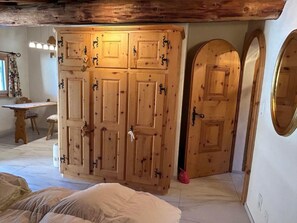 Internet - Engadin 2 1/2 Zi-Wg by Interhome (La Punt-Chamues-ch)