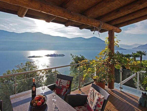 Outdoor dining - Casa Leula 2 1/2 Zimmerwohnung by Interhome (Ronco sopra Ascona)