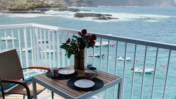 Unclassified image, 1 of 38, button - in Mesa Del Mar mit Offenem Balkon by Interhome (Juan Fernandez)