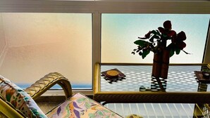 Unclassified image, 4 of 38, button - in Mesa Del Mar mit Offenem Balkon by Interhome (Juan Fernandez)