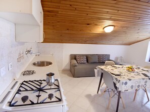 Fridge, oven, cookware/dishes/utensils - SILVA 2+1 2. KAT by Interhome (Umag/Savudrija)
