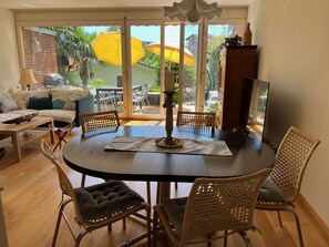 Dining - Navengana 5 mit Pool by Interhome (Minusio)