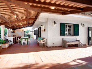 Outdoor dining - Villa Palma by Interhome (Cava d'Aliga)