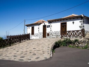 Exterior - Ländliches Haus Monte del Agua by Interhome (El Tanque)