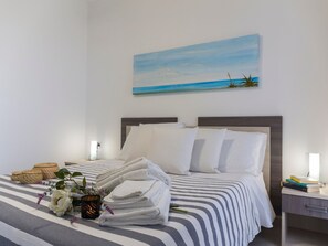 Internet - Wohnung 'Talia' mit Wasserblick by Interhome (Sampieri)