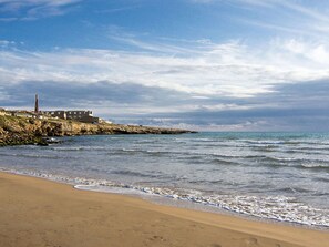 Beach - Wohnung 'Talia' mit Wasserblick by Interhome (Sampieri)