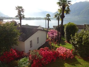 Property grounds - Öko-Haus B Schwimmbad Garten herrlicher Seeblick by Interhome (Minusio)