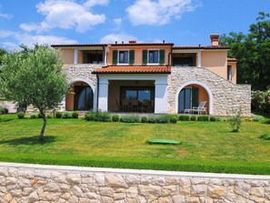 Exterior - Villa Marina, mit Zugang zu zwei Gemeinschaftspools by Interhome (Brovinje)