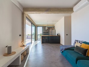 Living area - Demetra, moderne Villa mit Pool und Meerblick by Interhome (Marina di Ragusa)
