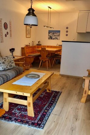 Dining - Chesa Dusch by Interhome (Samedan)