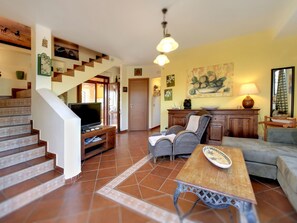 TV, fireplace - für 12 Personen in Marina di Ragusa, Sizilien (Provinz Ragusa) by Interhome (Marina di Ragusa)