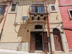Exterior detail - Casa Carmela 53 bei Holiday World by Interhome (Marina di Ragusa)