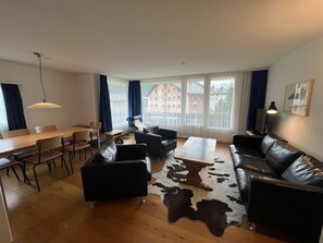 TV - Chesa Flix by Interhome (Bever)