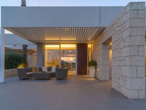 Terrace/patio - Tolles Ferienhaus in Cerasella mit Großem Garten by Interhome (Marina di Ragusa)