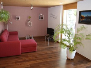 TV - Chalet Bärgbächli by Interhome (Grindelwald)