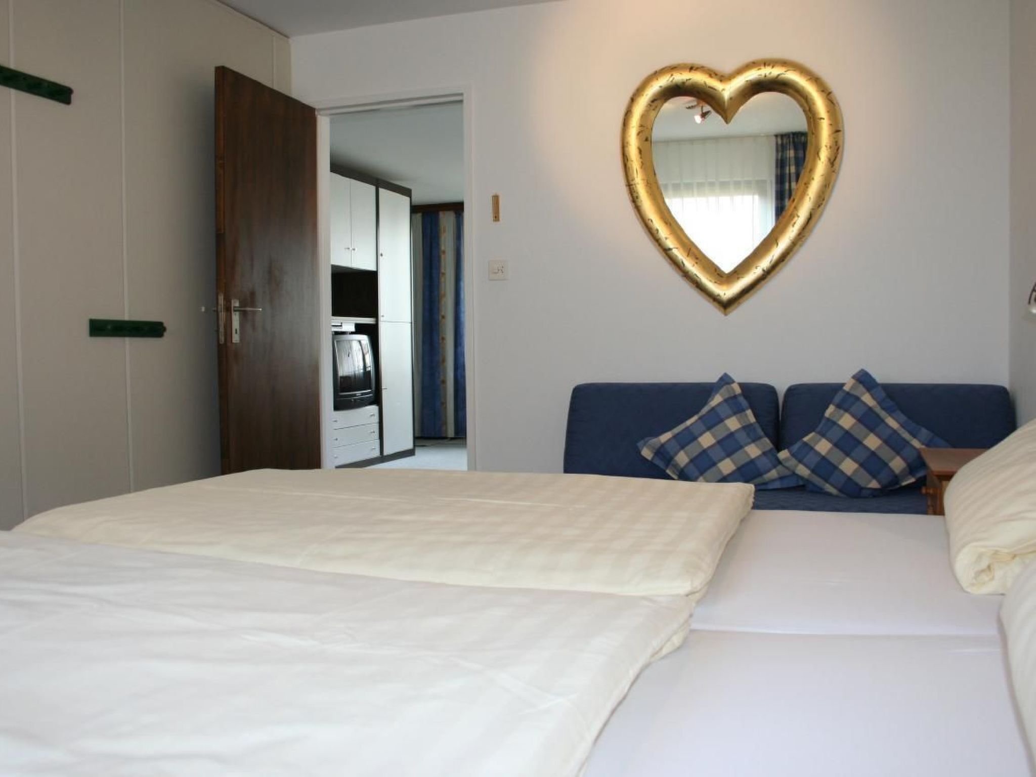 2 Schlafzimmer, Internetzugang