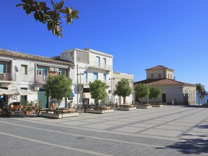 Esterni