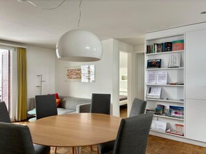 Dining - Wychelrain by Interhome (Grindelwald)