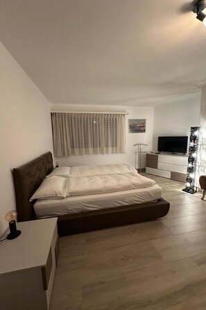 Internet - Chesa Sur Val by Interhome (St. Moritz)