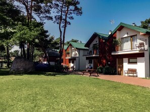 Exterior - in Dźwirzyno mit Privater Terrasse by Interhome (Dzwirzyno)