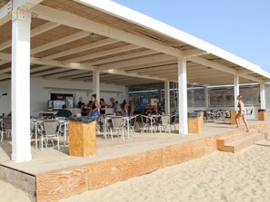 Outdoor dining - Appartement in Ragusa mit Pool by Interhome (Marina di Ragusa)