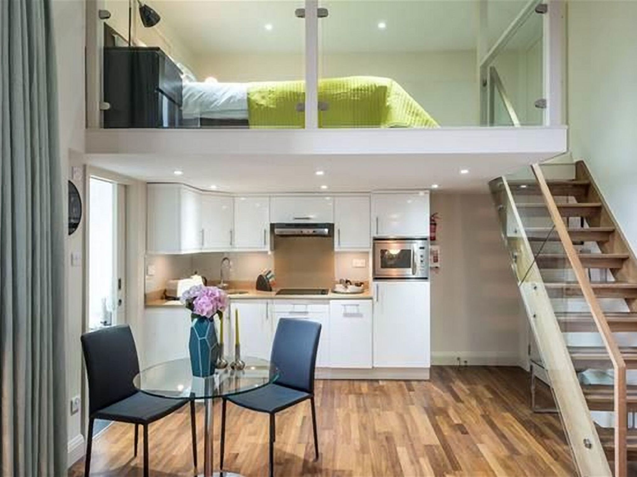 Fridge, microwave, oven, cookware/dishes/utensils