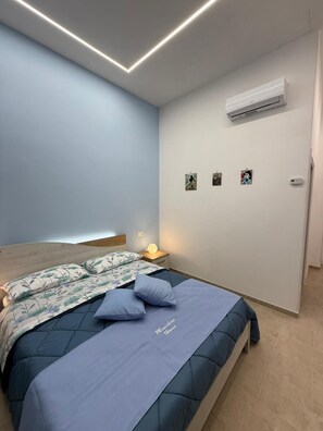 3 bedrooms, WiFi, bed sheets - Refined and brand new B&B in the authentic heart of the City of Naples (Napoli)