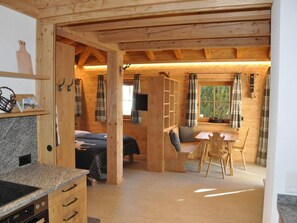 Internet - Engadin Chalet Appartment by Interhome (Bever)