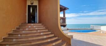 Villa Baia Smeralda bei Holiday World by Interhome