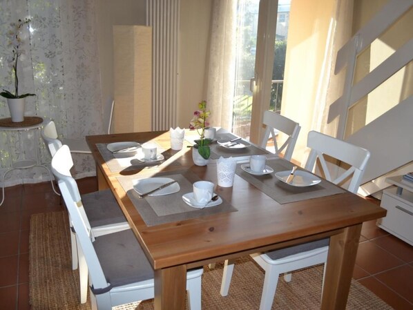 Dining - Asconita by Interhome (Ascona)