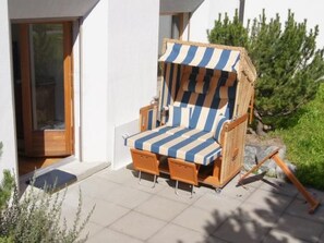 Terrace/patio - Chesa Palü by Interhome (Bever)
