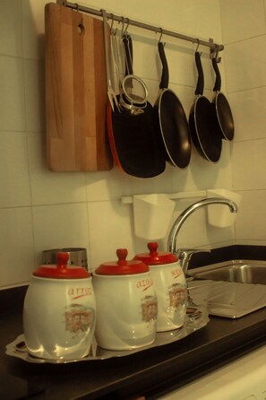 Fridge, microwave, cookware/dishes/utensils - Touristische Wohnung "Apt. mit Balkonen". by Interhome (Sevilla)