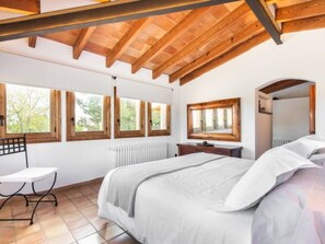 Internet - Villa Moliner ; Ruhe in 3,5 km Entfernung vom Strand von Llenaire by Interhome (Formentor)