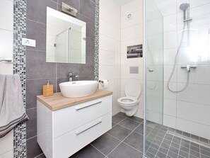 Towels - Große Wohnung in Bibinje mit Möblierter Terrasse by Interhome (Zadar/Bibinje)